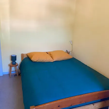 Jolie Vue Et Piscine *